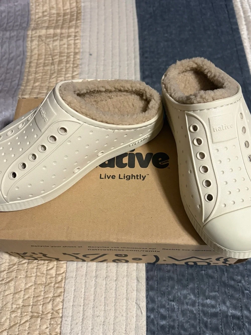 Native Kids Moccasins - Cream